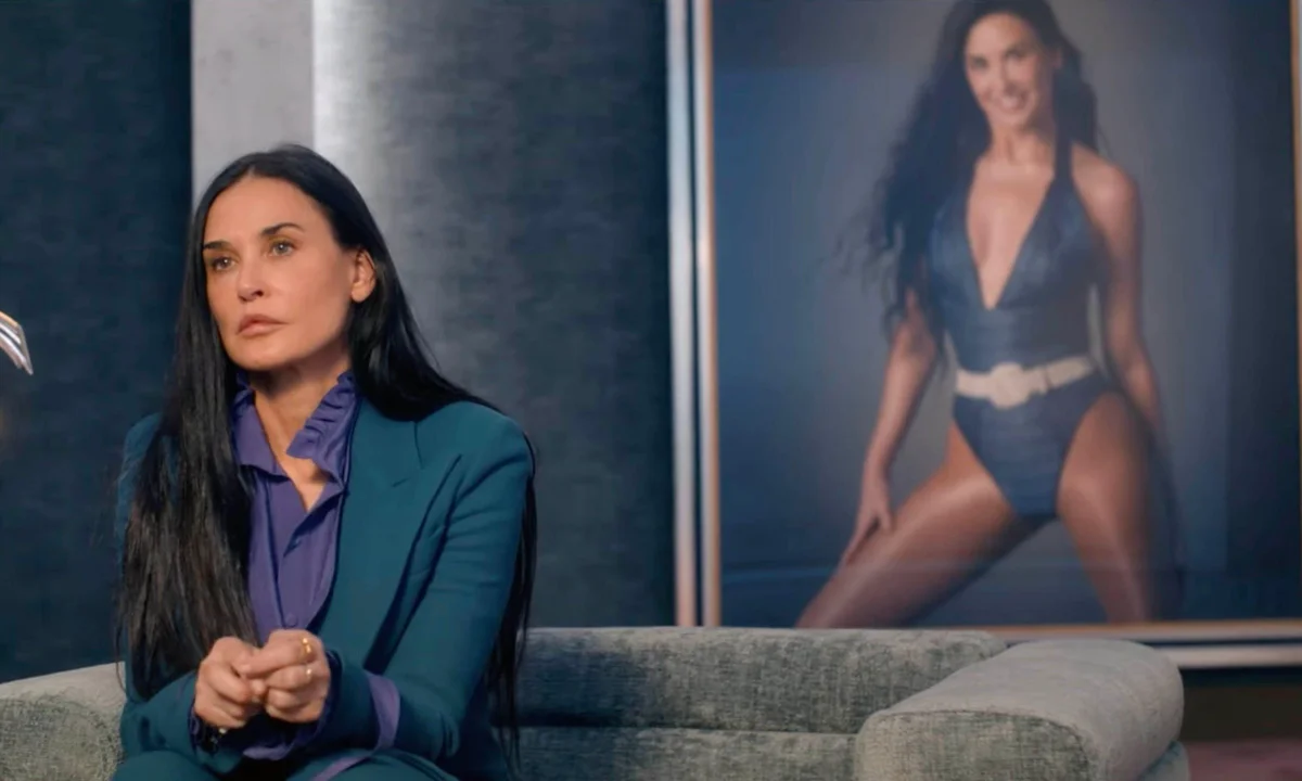 How The Substance Foreshadows Elisabeth’s Collapse: Subtle, Haunting Moments You Might Miss