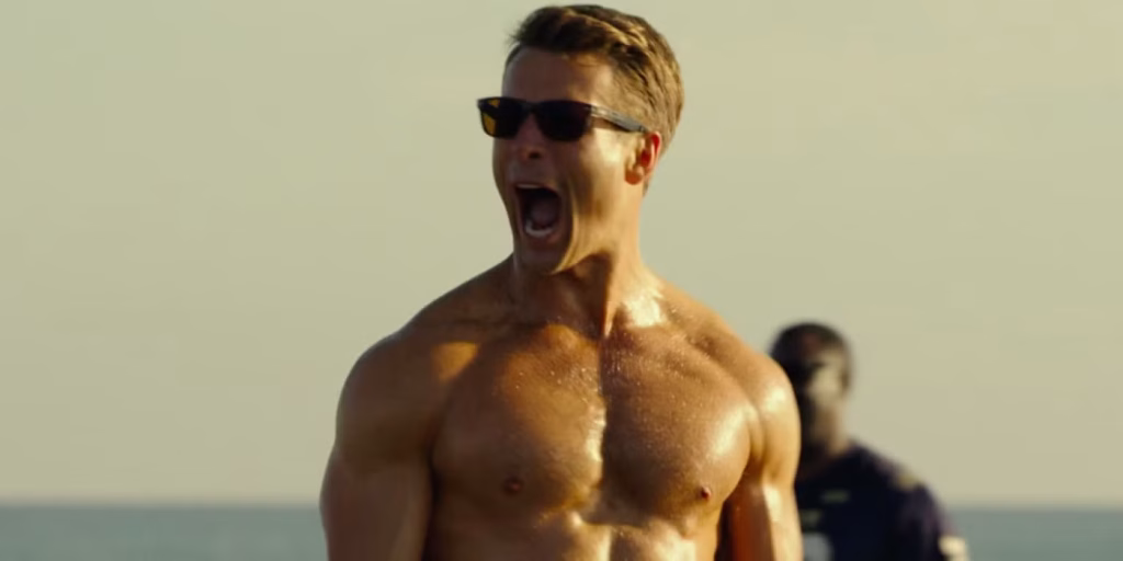 Glen Powell as Hangman in Top Gun Maverick.